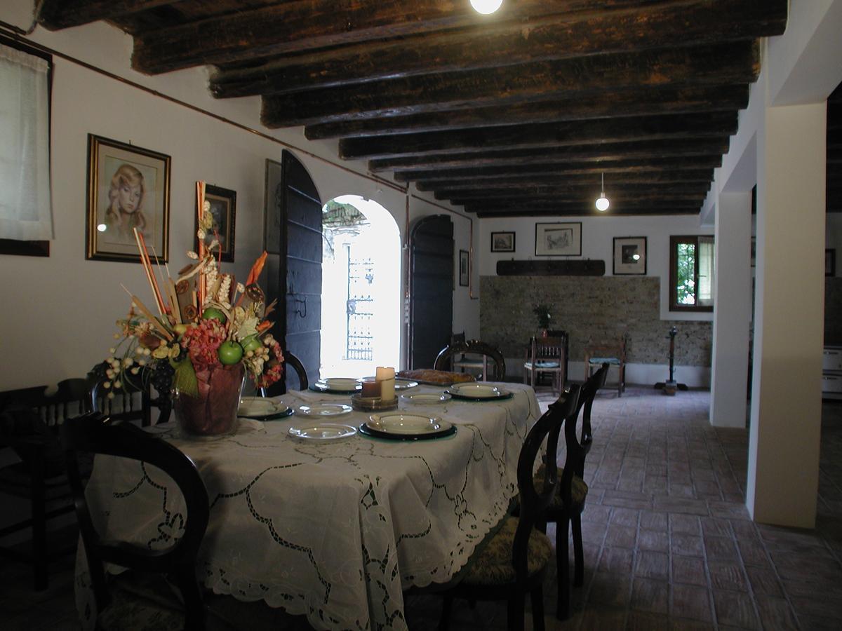 B&B Villa Bornancini Cinto Caomaggiore Eksteriør bilde